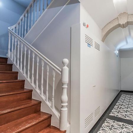 Cozy Studio W/ Patio By Lovelystay Porto Eksteriør bilde