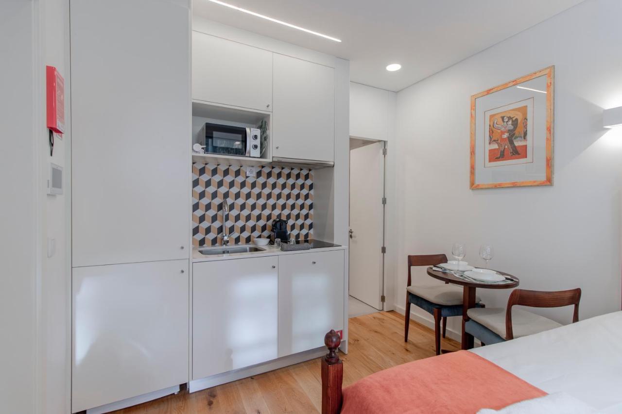 Cozy Studio W/ Patio By Lovelystay Porto Eksteriør bilde