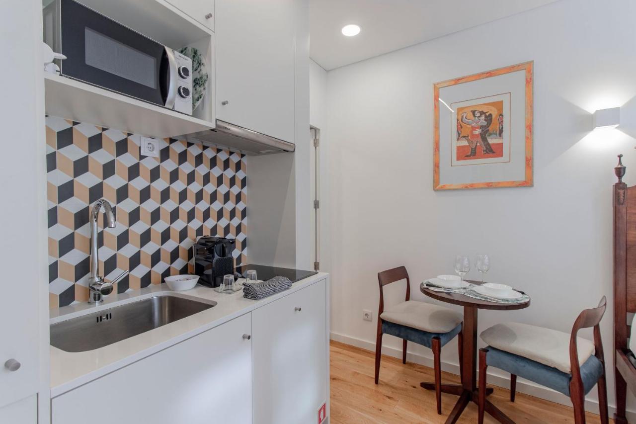 Cozy Studio W/ Patio By Lovelystay Porto Eksteriør bilde